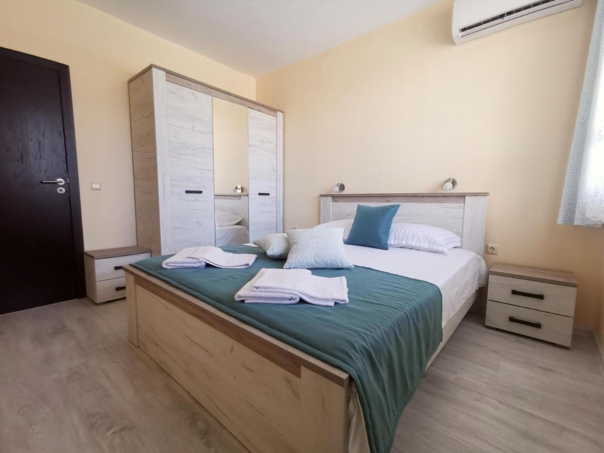 Aпартаменти Хоризонт Lägenhet Sozopol Exteriör bild
