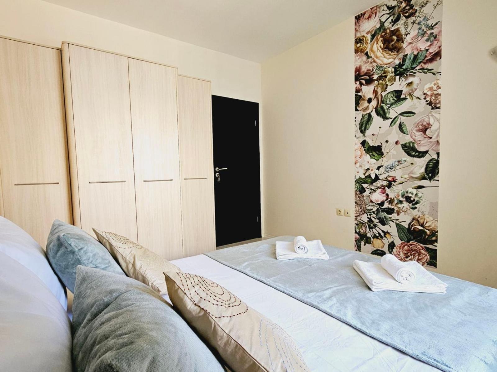 Aпартаменти Хоризонт Lägenhet Sozopol Exteriör bild