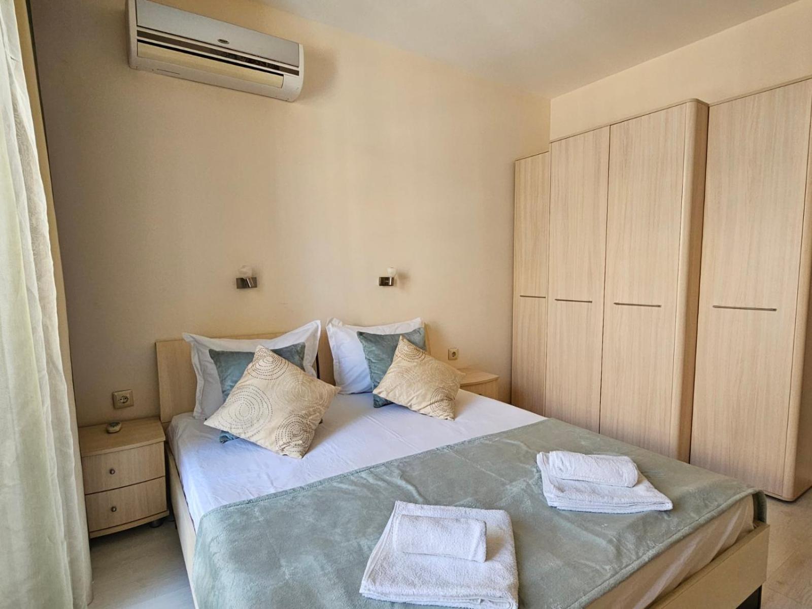 Aпартаменти Хоризонт Lägenhet Sozopol Exteriör bild